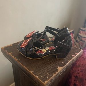Minnie Mouse heeled shoes